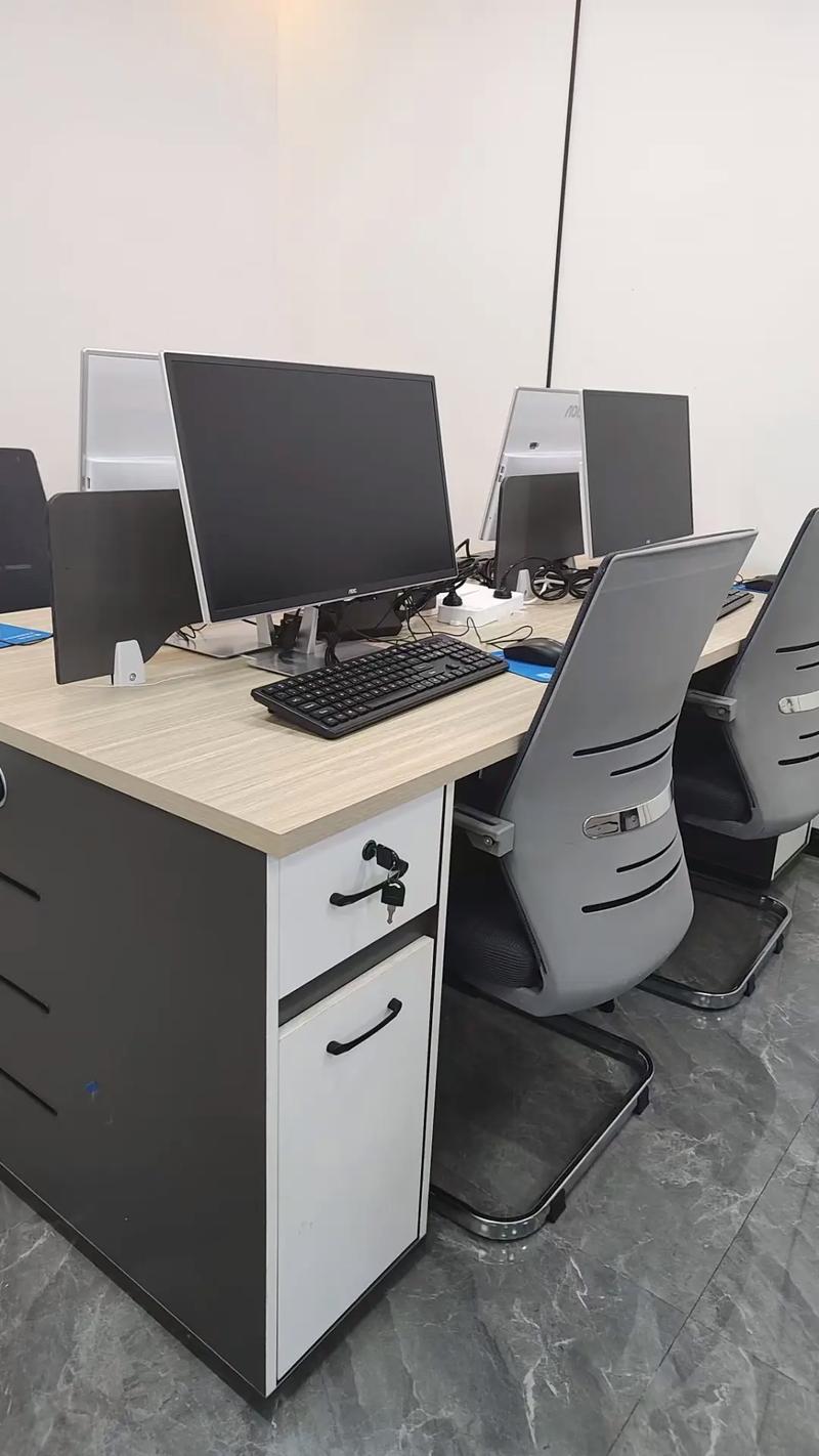 重慶電腦租賃服務 一臺起租，全國覆蓋，靈活高效